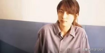 ​拥有神仙颜值、才华横溢却被无良媒体嘲讽为泳装歌手-坂井泉水