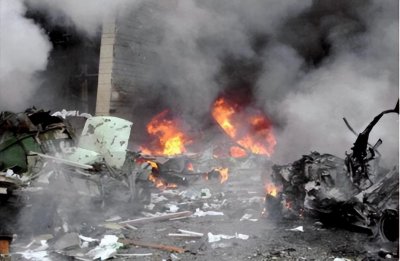 ​1998年美国大使馆爆炸案：皮卡满载炸药直接闯入，伤亡4700多人