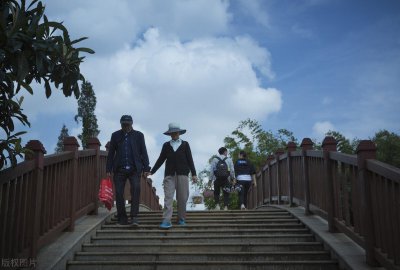 ​夫妻相差十几岁，能获得长久的幸福吗？三位过来人说了实话