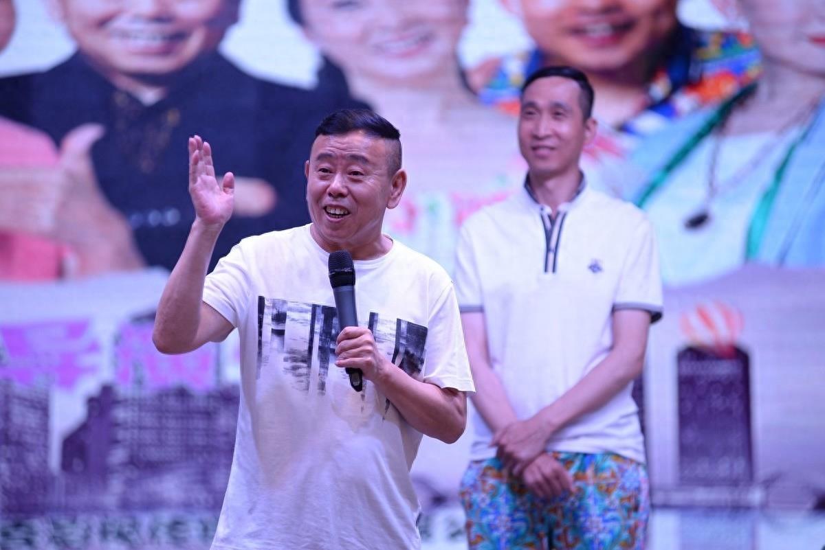 16张潘长江图片