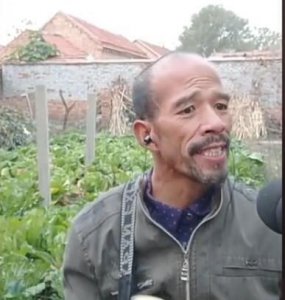 ​草根网红本亮大叔的传奇故事