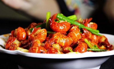 ​大排档美食代表：麻辣小龙虾，这么做干净又卫生，不比外卖味道差