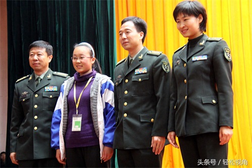 “神九”飞天是哪几位宇航员，你还记得吗？