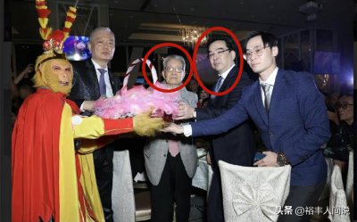 ​三位新义安大佬与元彪同框！龙头向展伟现身，林江满头白发好有型