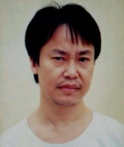 ​八九十年代香港称霸的悍匪张子强，却被“澳门教父”崩牙驹教做人