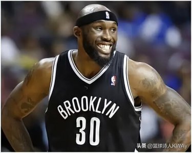 ​雷吉·埃文斯13年职业生涯签了4份合同，大家还记得他吗