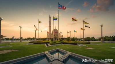 ​马来西亚的国旗象征什么？