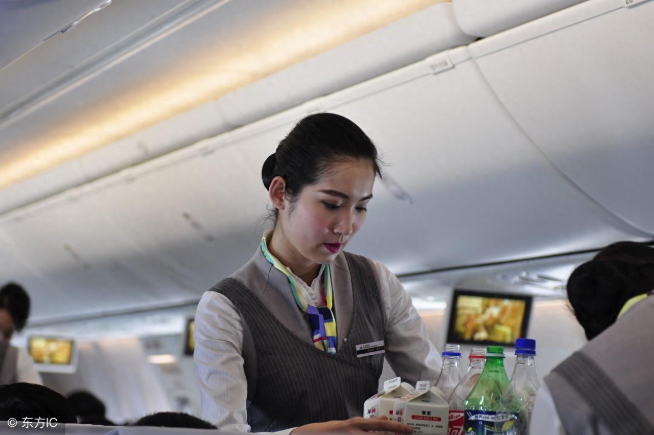 东海航空再违规，还是机长闯祸，这样的航班你敢坐吗？