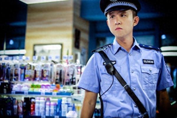 曾是北影台词课老师，凭“杨豆筋”成演技担当，感激妻子辛勤付出
