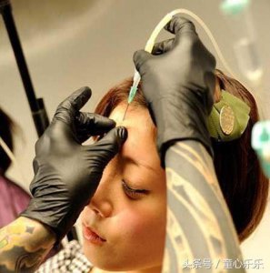 ​额头注盐水凹凸出肿块，日本新流行贝果头造型