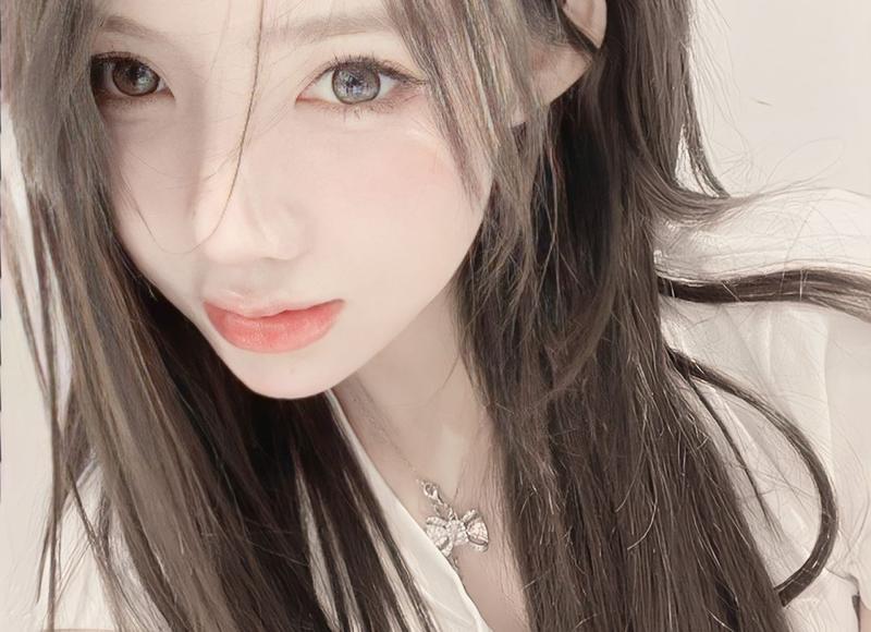 丈母娘嫁给我爸后怀孕了，她坚决要生下孩子，媳妇却提出了离婚