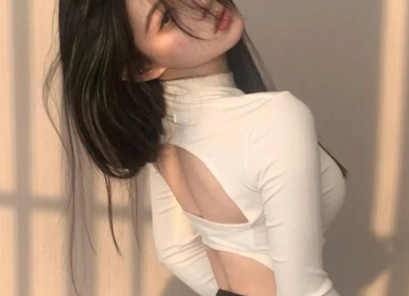 男朋友每天晚上吃我胸