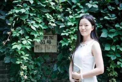 ​同样是诗词才女，北大博士生陈更惜败学霸武亦姝，只因诗背太少